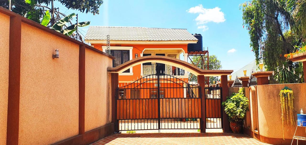 Goodhope 3-Bedroom Vacation Rental Arusha Esterno foto